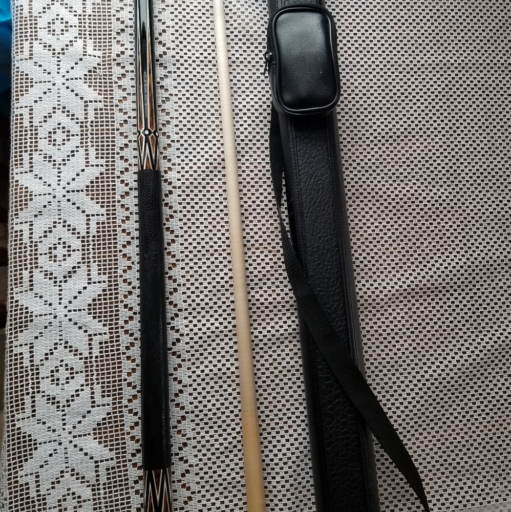 Dufferin Pool Cue